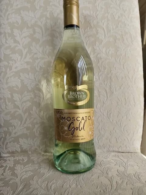 Brown Brothers 2021 Moscato Gold