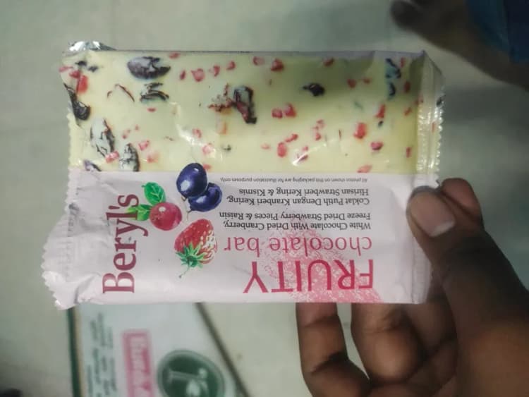Beryl'S Fruity Chocolate Bar