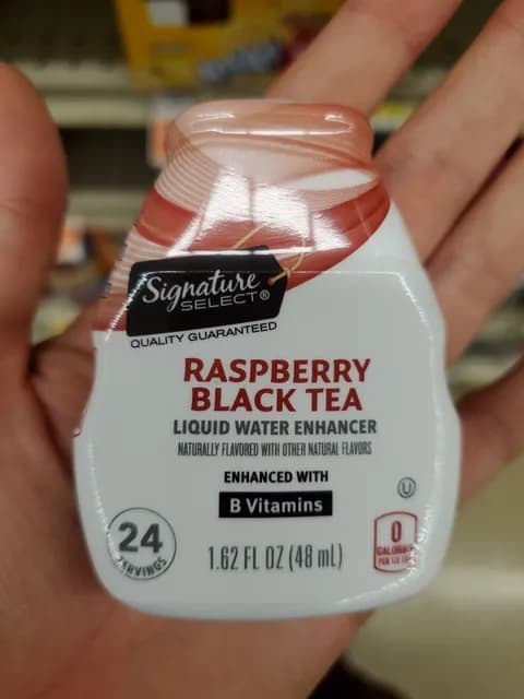 Signature Select Raspberry Black Tea Liquid Water Enhancer