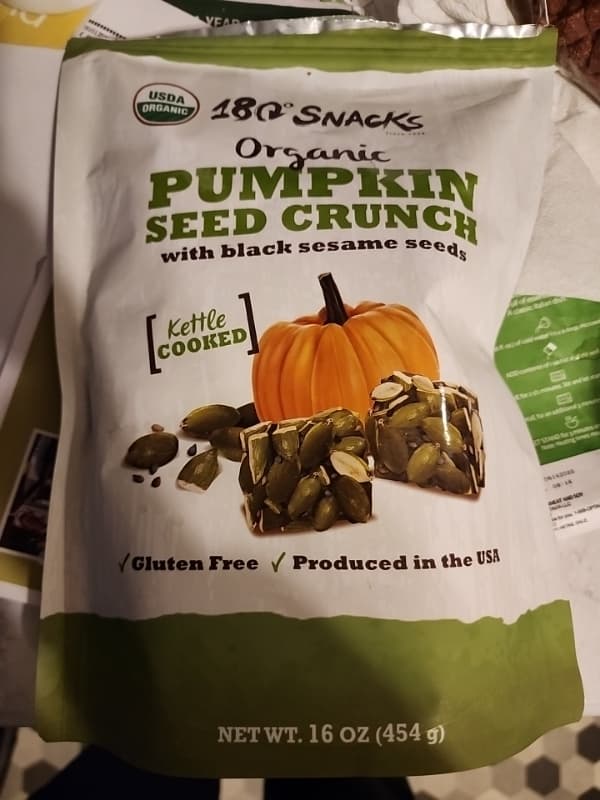 180° Snacks Organic Pumpkin Seed Crunch With Black Sesame Seeds