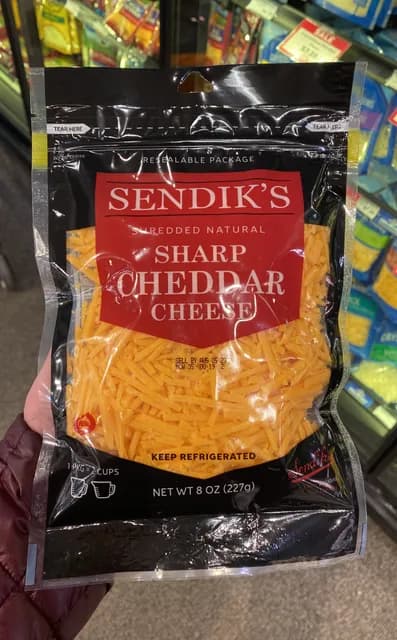 Sendik'S Shredded Natural Sharp Cheddar Cheese
