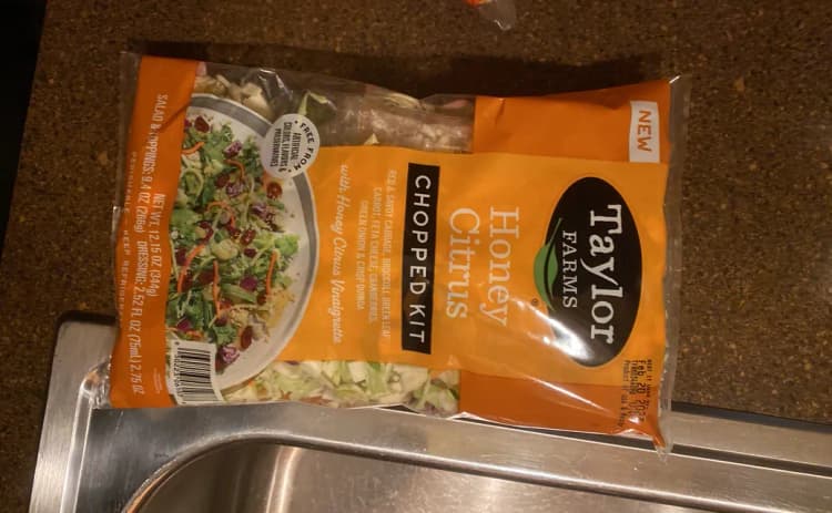 Taylor Farms Honey Citrus Chopped Kit With Honey Citrus Vinaigrette