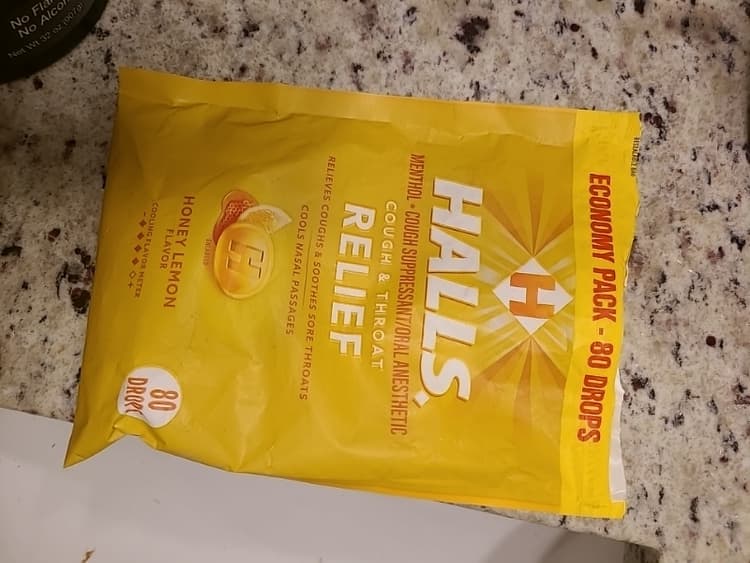 Halls Cough & Throat Relief Honey Lemon Flavor Drops