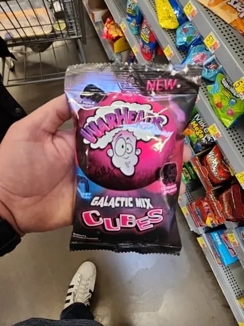 Warheads Galactic Mix Cubes