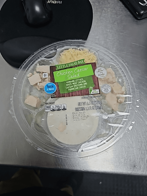 Aldi Little Salad Bar Chicken Caesar Salad Bowl