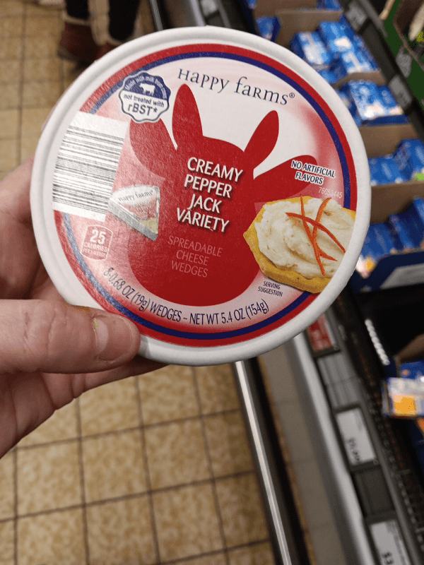 Happy Farms Creamy Pepper Jack Variety Spreadable Cheese Wedges