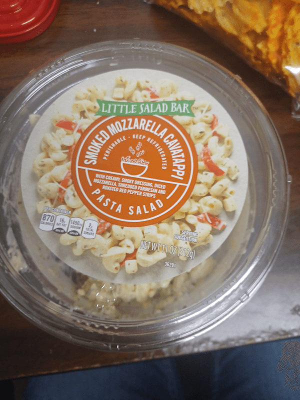 Aldi Little Salad Bar Smoked Mozzarella Cavatappi Pasta Salad