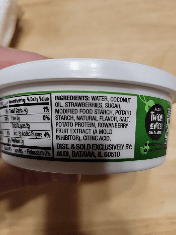 Earth Grown Vegan Plant Based Cream Cheese Alternative Spread Strawberry