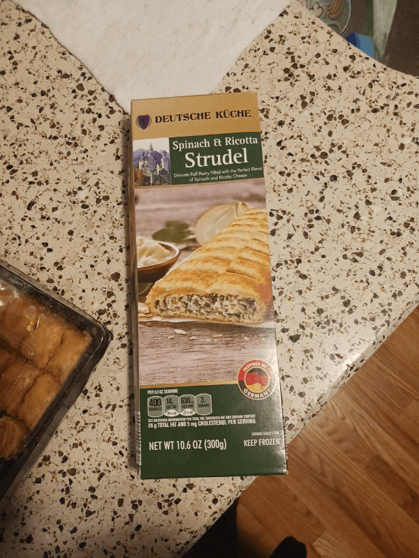 Deutsche Kuche Spinach & Ricotta Strudel