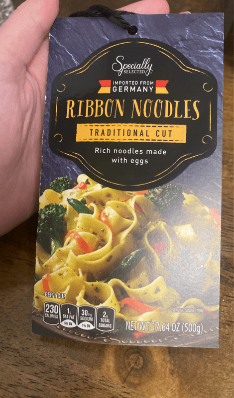 Specially Selected Ribbon Noodles Traditional Cut