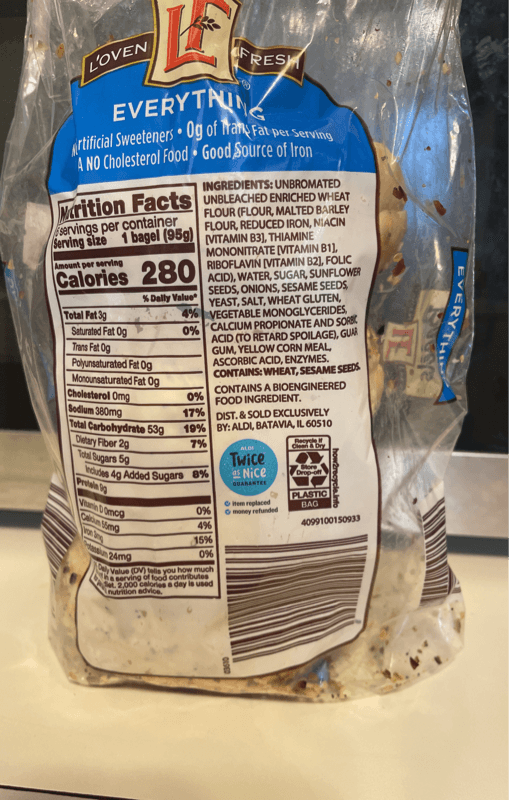 L'Oven Fresh 6 Pre-Sliced Everything Bagels