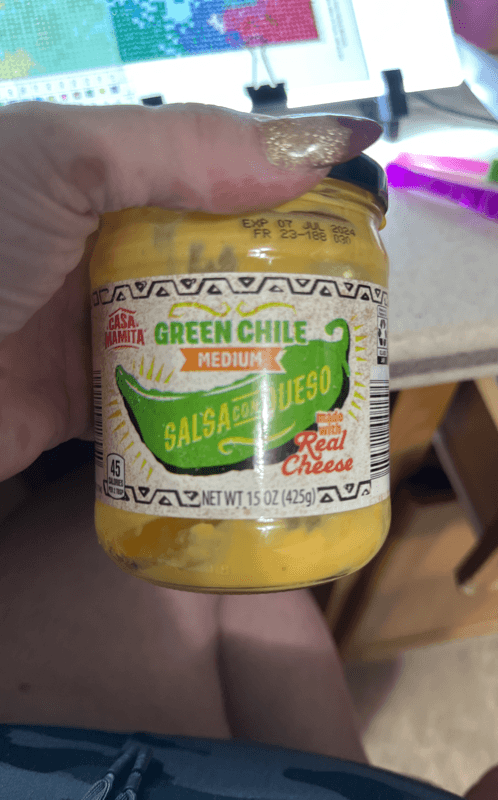 Casa Mamita Green Chile Medium Salsa Con Queso Made With Real Cheese