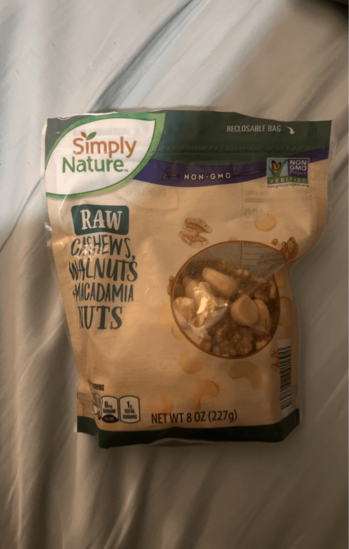 Aldi Simply Nature Raw Cashews, Walnuts & Macadamia Nuts