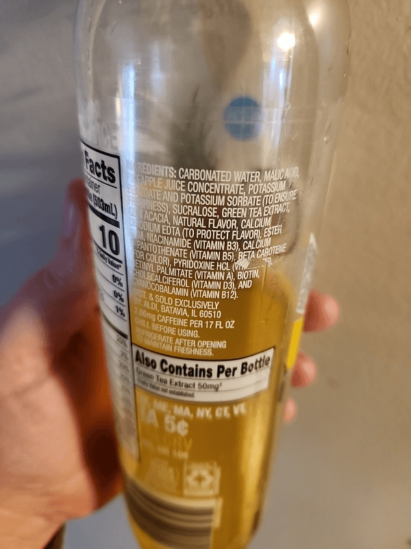 Puraqua Frost Pineapple Coconut Flavored Sparkling Water Zero Sugar
