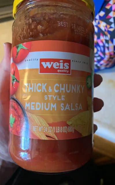 Weis Quality Thick & Chunky Style Medium Salsa