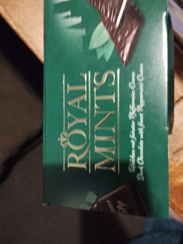 Royal Mints Dark Chocolate With Finest Peppermint Cream
