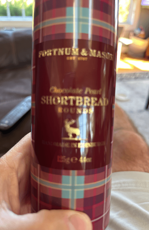 Fortnum & Mason Chocolate Pearl Shortbread Rounds