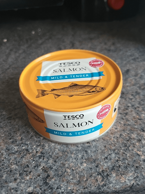 Tesco Mild & Tender Salmon Skinless, Boneless