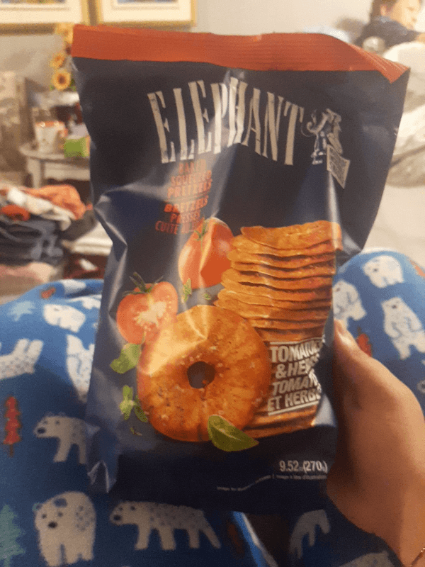 Elephant Baked Squeezed Pretzels Tomatoes & Herbs