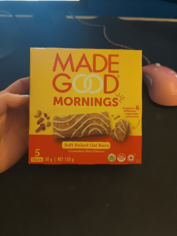 Made Good Mornings Soft Baked Oat Bars Cinnamon Bun Flavour