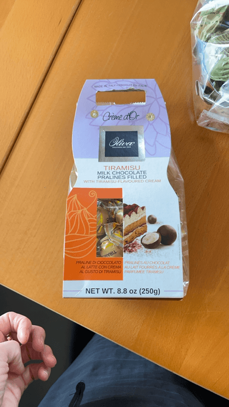 Oliva Tiramisu Milk Chocolate Pralines