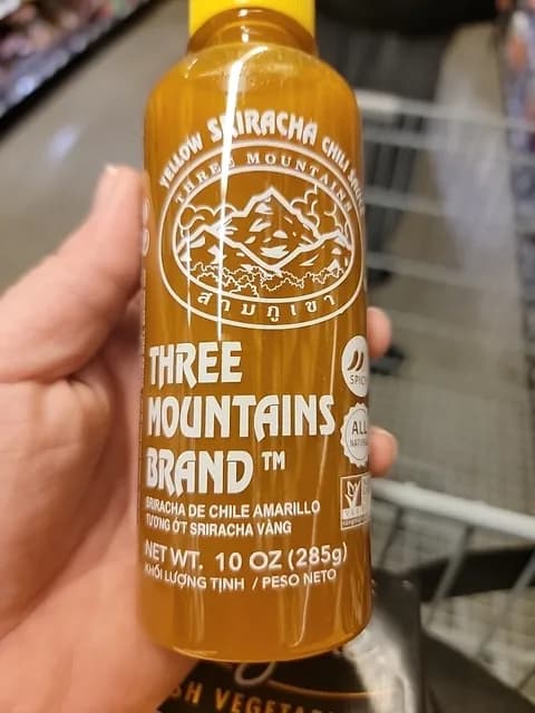 Three Mountains Brand Yellow Sriracha Chili Sauce