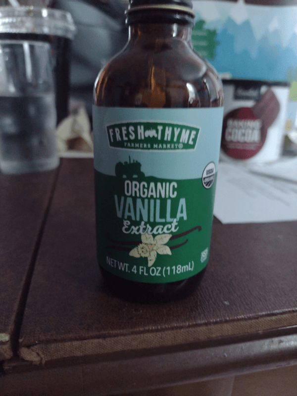 Fresh Thyme Farmers Market Organic Vanilla Extract