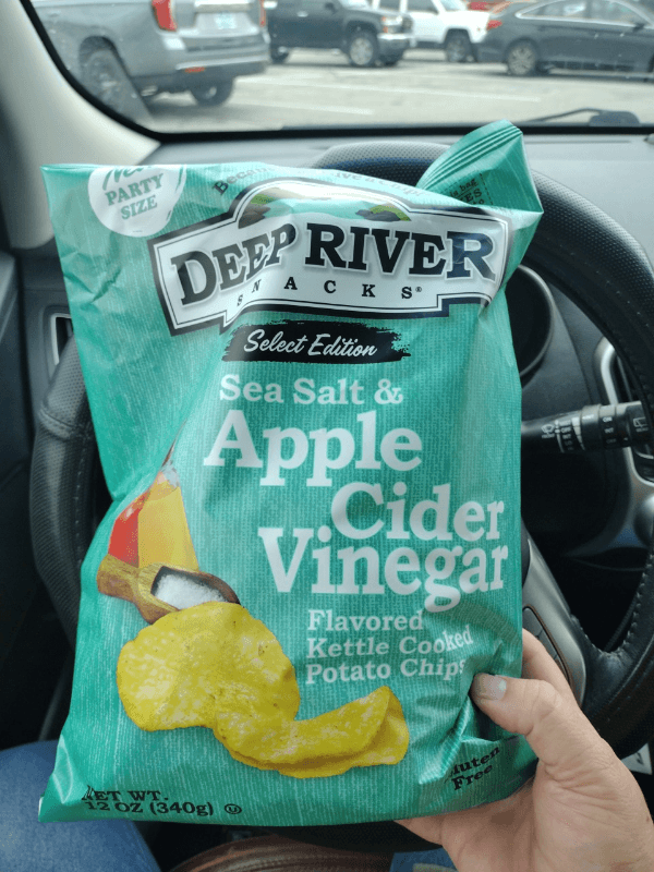 Deep River Snacks Sea Salt & Apple Cider Vinegar Flavored Kettle Cooked Potato Chips