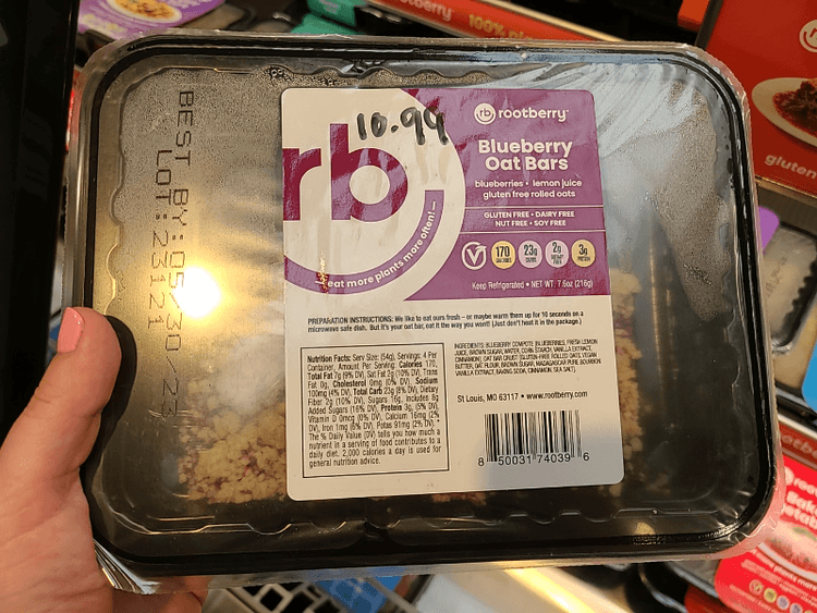 Rootberry Blueberry Oat Bars