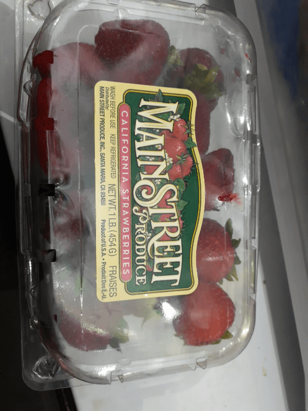 Main Street Product California Strawberries