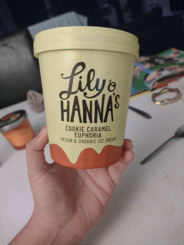Lily & Hanna'S Cookie Caramel Euphoria Ice Cream