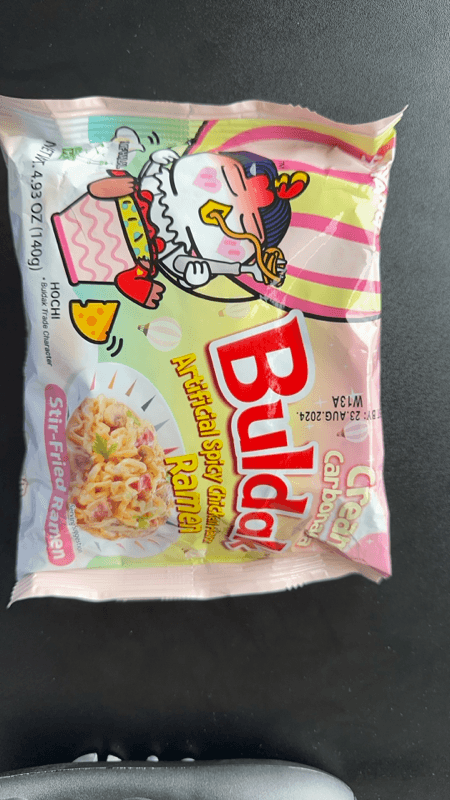 Samyang Buldak Cream Carbonara Artificial Spicy Chicken Flavor Stir-Fried Ramen