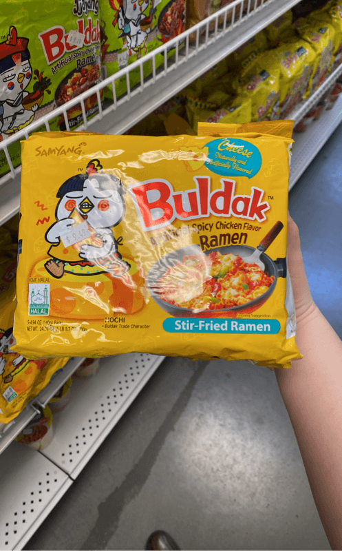 Samyang Buldak Cheese Artificial Spicy Chicken Flavor Stir-Fried Ramen