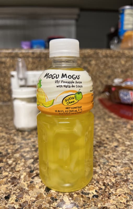 Mogu Mogu Pineapple Juice With Nata De Coco