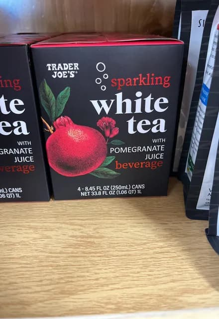 Trader Joe'S Sparkling White Tea With Pomegranate Juice Beverage