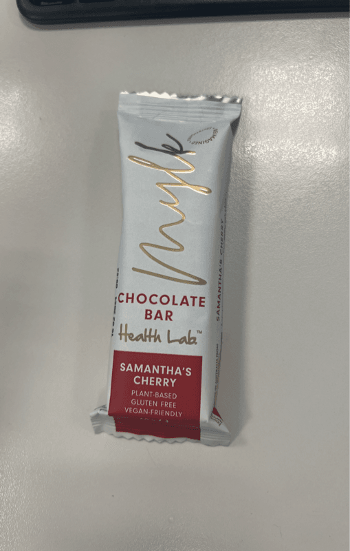 Health Lab Samantha'S Cherry Mylk Chocolate Bar