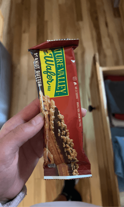 Nature Valley Peanut Butter Crispy Chocolate Creamy Wafer Bars