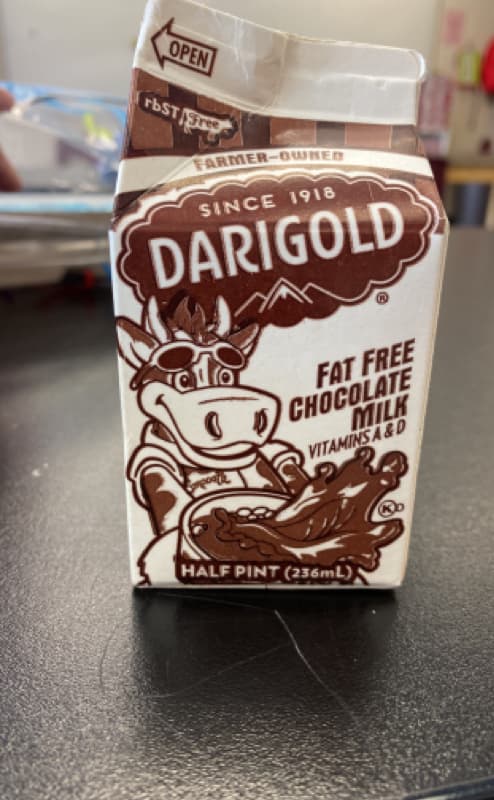 Darigold Fat Free Chocolate Milk, Half