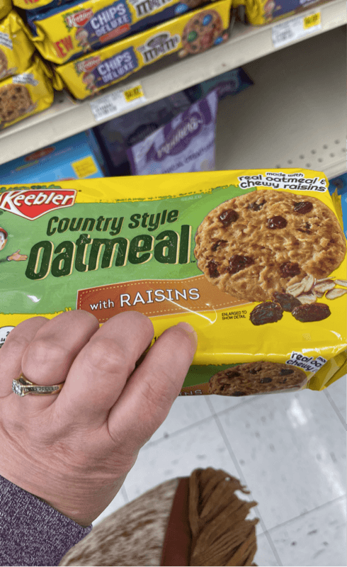 Keebler Country Style Oatmeal With Raisins Cookies