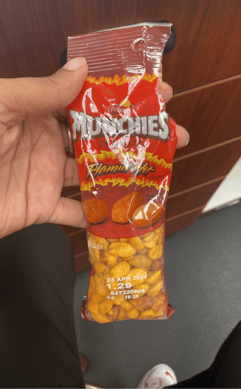 Frito Lay Munchies Flamin' Hot Peanuts