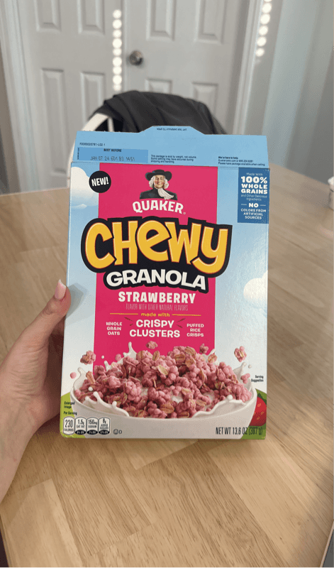 Quaker Chewy Granola Strawberry Flavor With Other Natural Flavors
