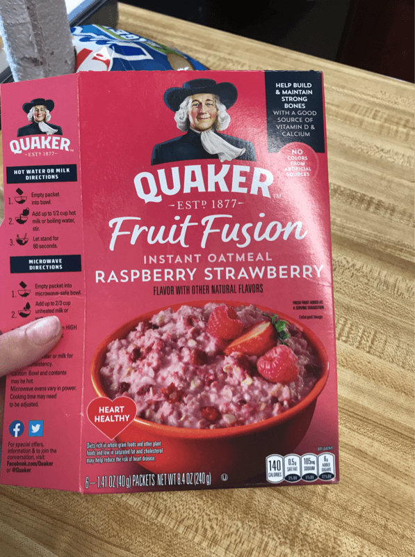 Quaker Fruit Fusion Instant Oatmeal Raspberry Strawberry