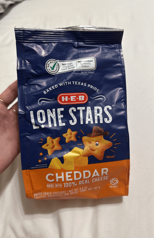 H-E-B Cheddar Lone Stars Baked Snack Crackers