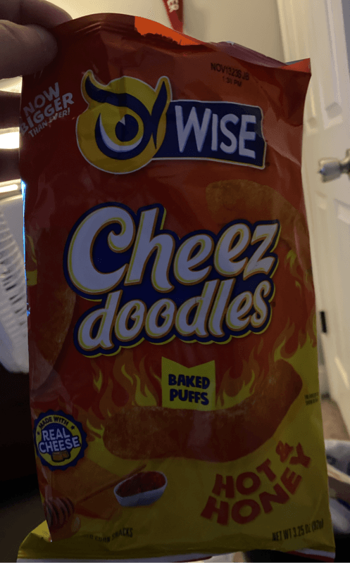 Wise Cheez Doodles Hot & Honey Baked Puffs Flavored Corn Snacks