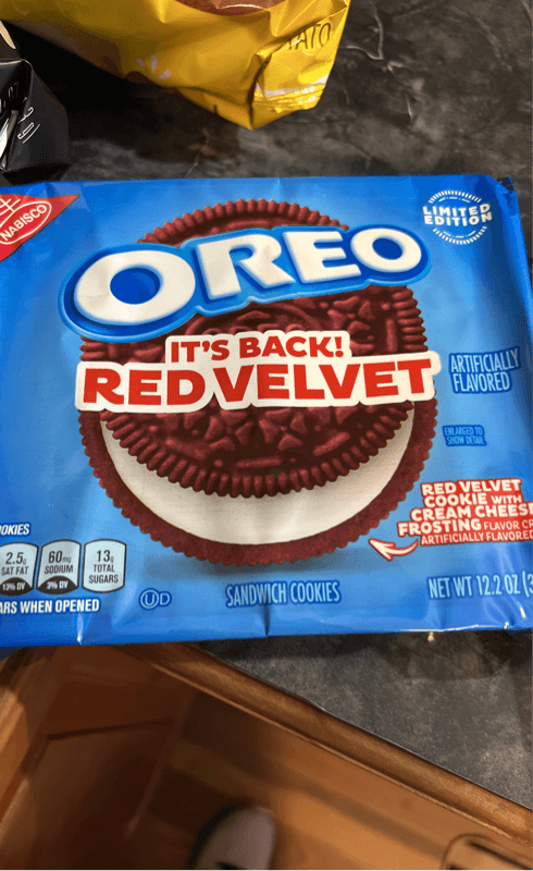 Nabisco Oreo Limited Edition Red Velvet Sandwich Cookies