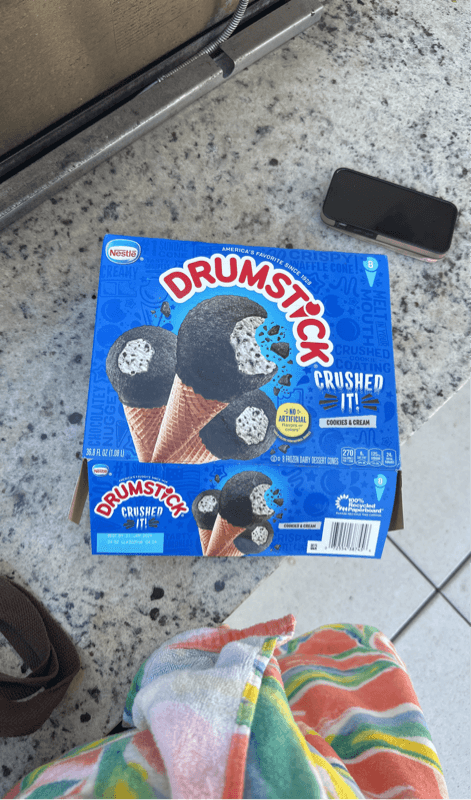 Nestle Drumstick Crushed It Cookies & Cream
