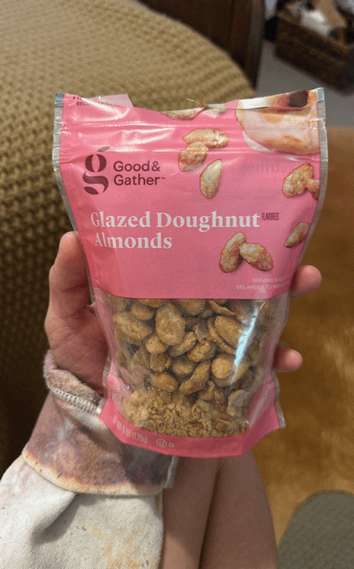 Good & Gather Glazed Doughnut Flavored Almonds