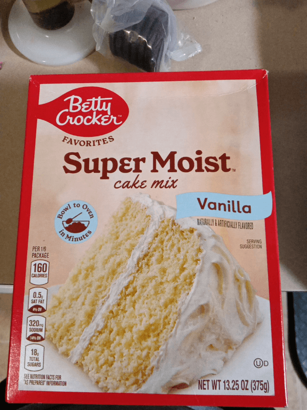 Betty Crocker Favorites Super Moist Vanilla Cake Mix