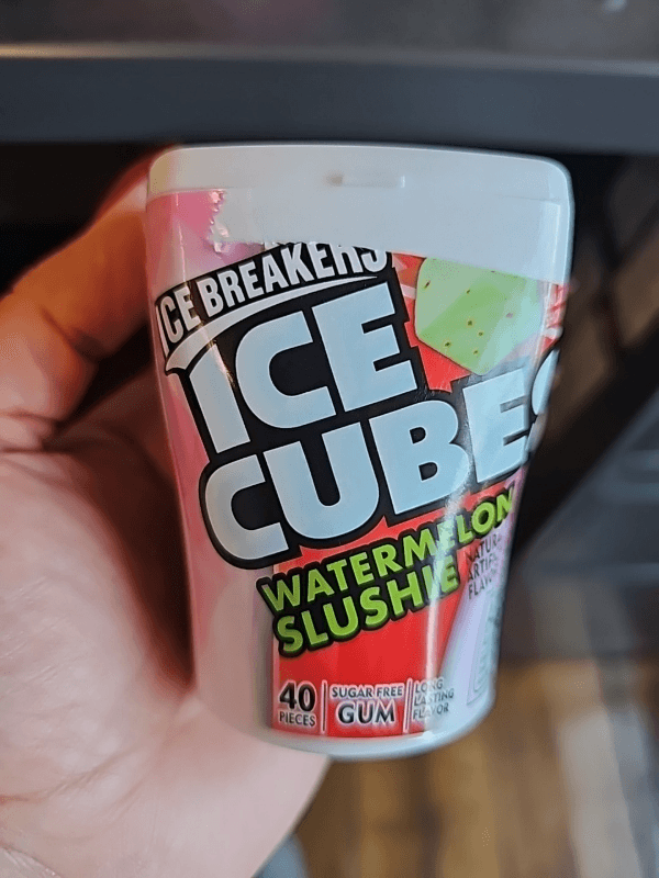 Ice Breakers Ice Cubes Watermelon Slushie Gum