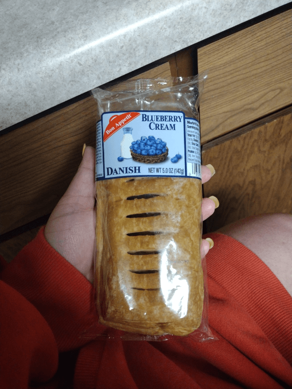 Bon Appetit Blueberry Cream Danish